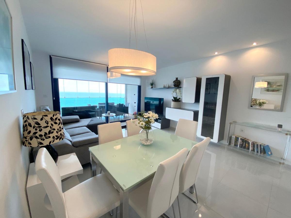Sea Senses - Punta Prima - Vista Al Mar Apartman Torrevieja Kültér fotó