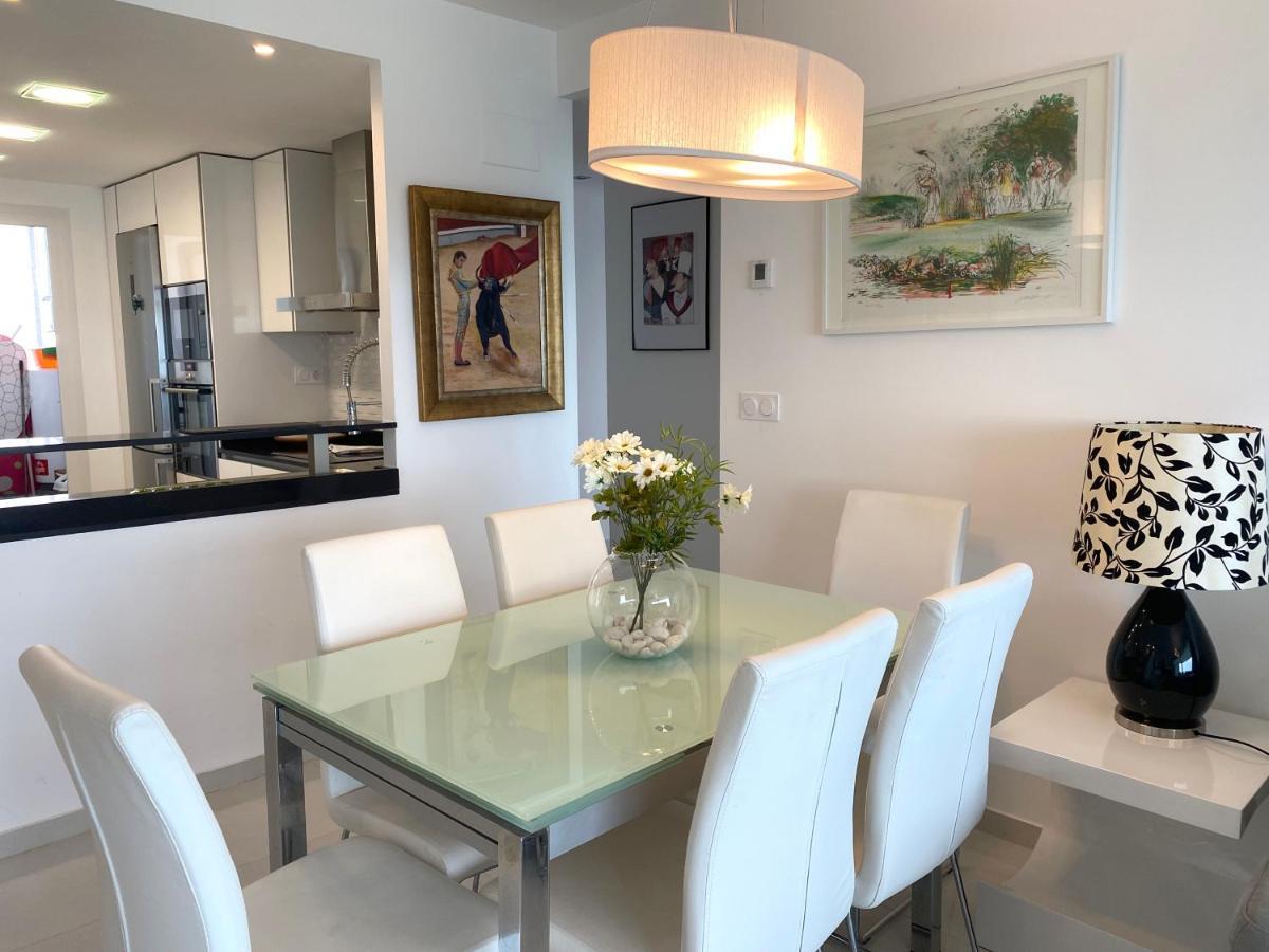 Sea Senses - Punta Prima - Vista Al Mar Apartman Torrevieja Kültér fotó