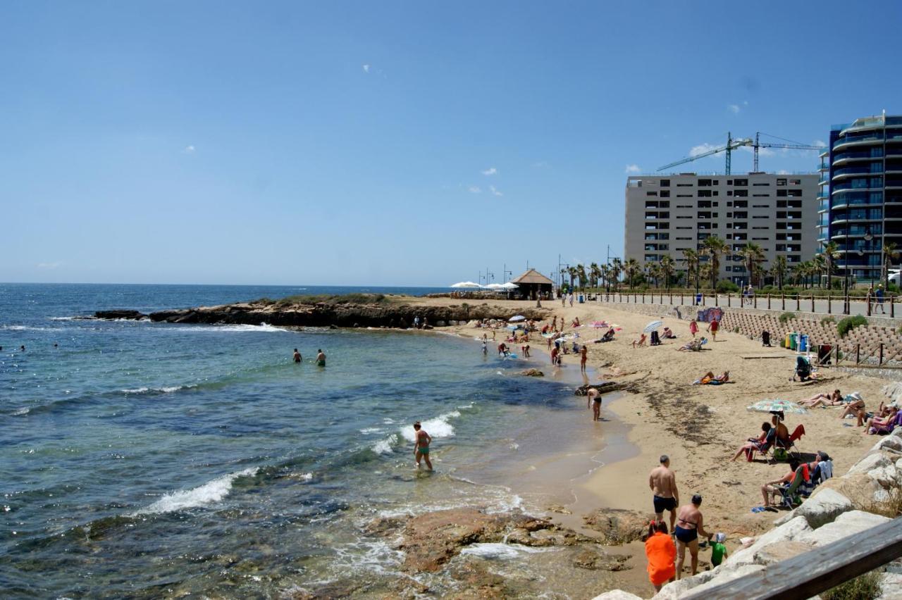 Sea Senses - Punta Prima - Vista Al Mar Apartman Torrevieja Kültér fotó