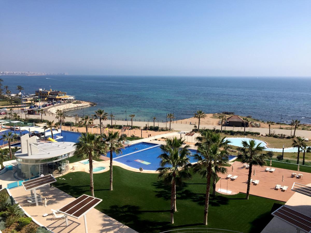 Sea Senses - Punta Prima - Vista Al Mar Apartman Torrevieja Kültér fotó